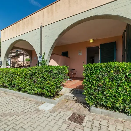 Apartamento Le Solane - Goelba Marmi
