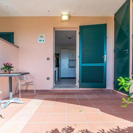 Apartamento Le Solane - Goelba *